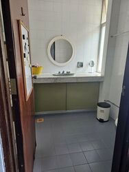 Upper East Coast Road (D16), Condominium #558995511